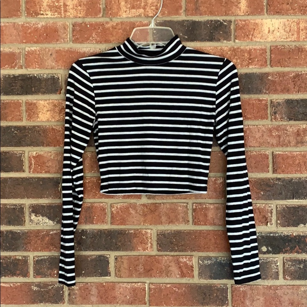 🍁5 for $10🍁 Women’s Crop Top